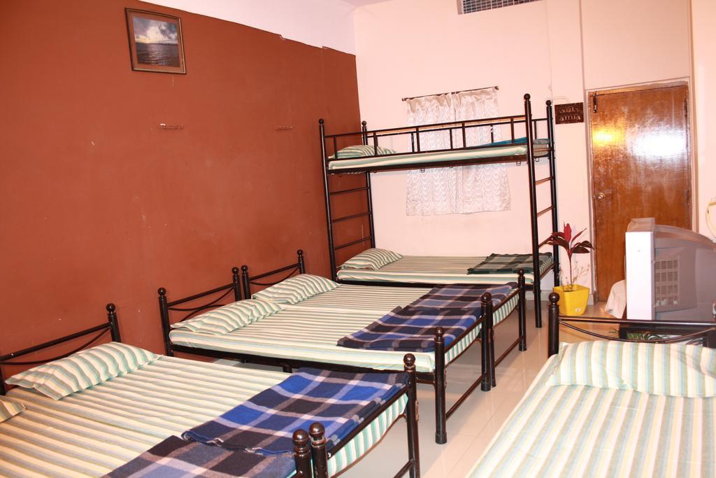 מלון העיר בנגלור Minerva Residency מראה חיצוני תמונה