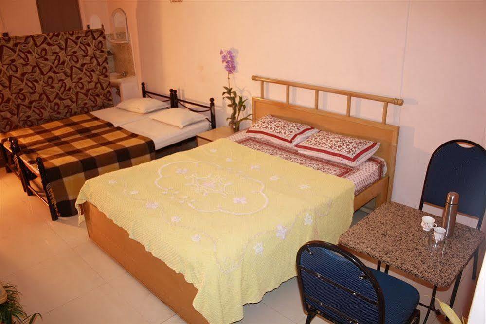 מלון העיר בנגלור Minerva Residency מראה חיצוני תמונה
